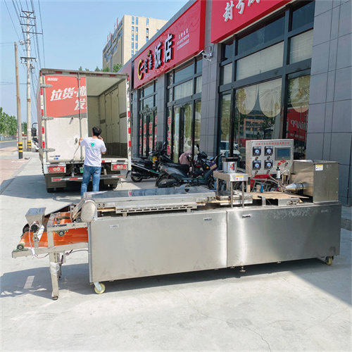 雞肉卷餅機廠家服務放心本地廠家