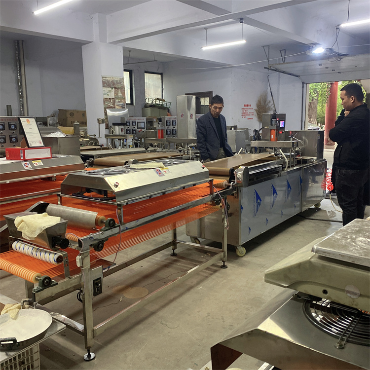 雞肉卷餅機(jī)廠家型號(hào)解說(shuō)根據(jù)要求定制
