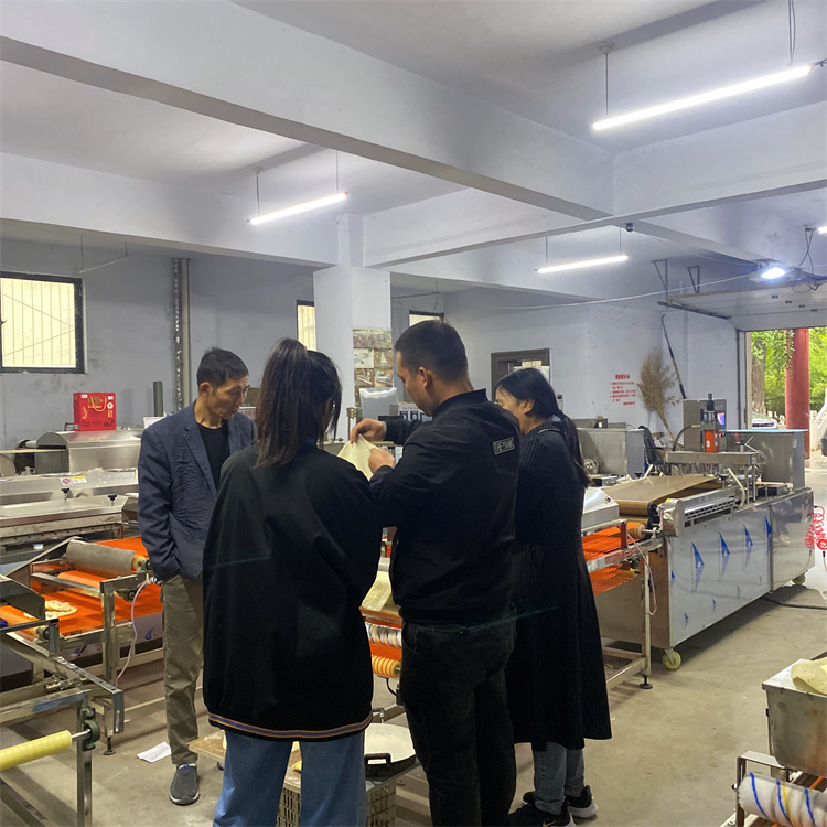 靜音單餅機制作速度快多年行業(yè)經(jīng)驗