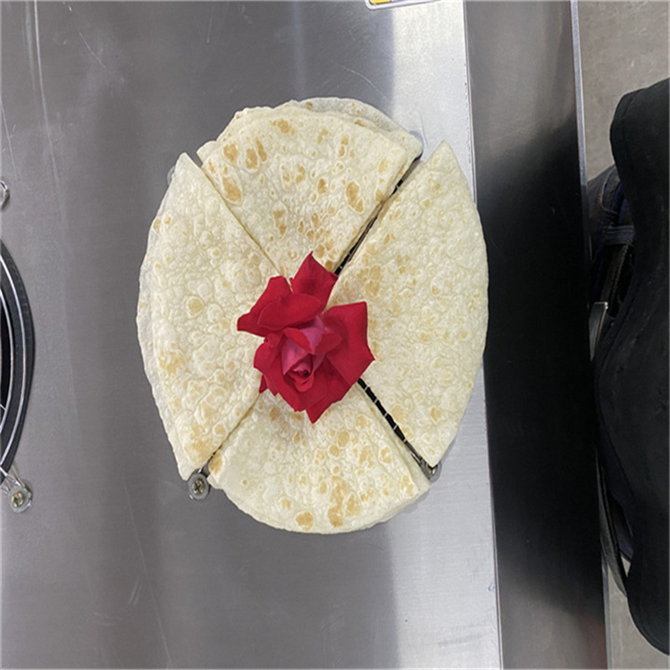 液壓烙饃機(jī)如何正確操作根據(jù)要求定制