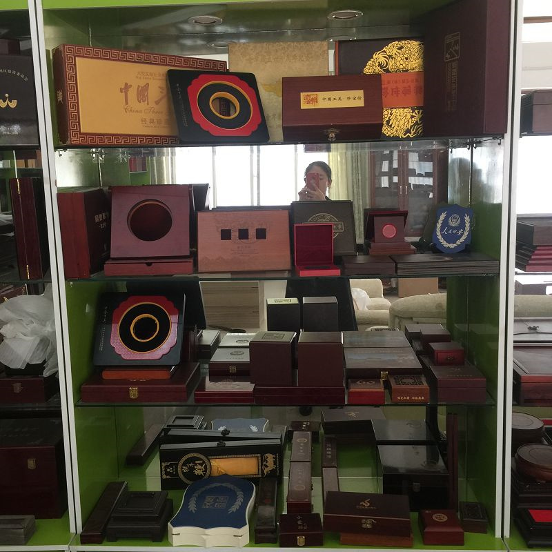 小木盒加工雙支木盒訂做品質(zhì)好才是硬道理