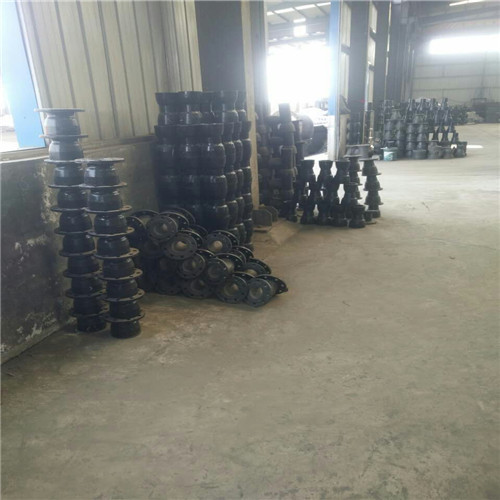 DN150離心球墨鑄鐵管用途分類當?shù)亟?jīng)銷商