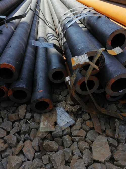 襄樊小口径精拔钢管每米价格严谨工艺