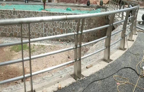 道路河道護(hù)欄高品質(zhì)服務(wù)本地貨源